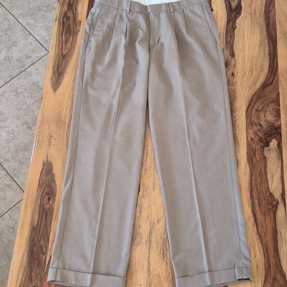 Covington 6% wool blend Trousers Sz 32W 30L